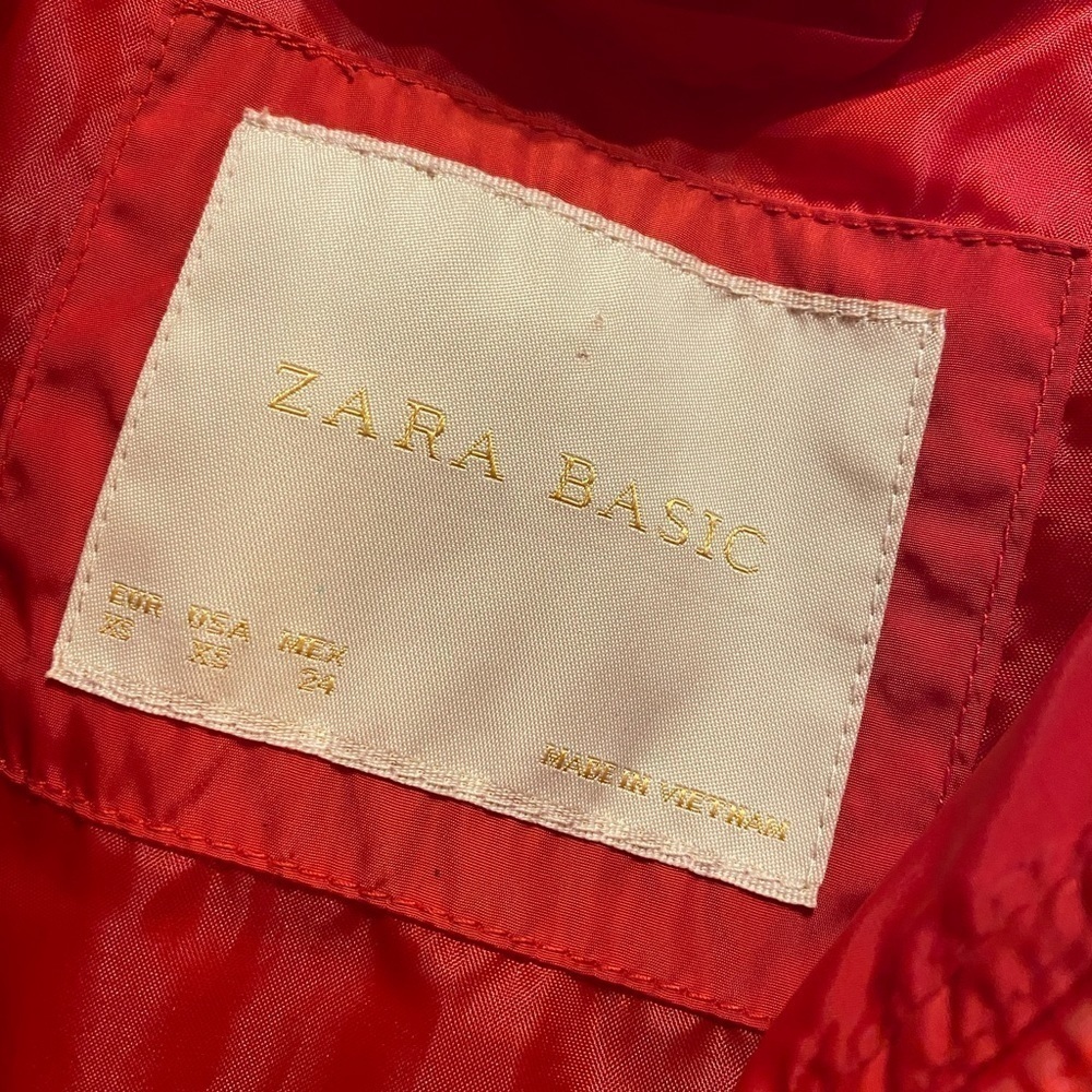 Zara Basics red quilted vest with pockets layering size XS - Picture 4 of 11